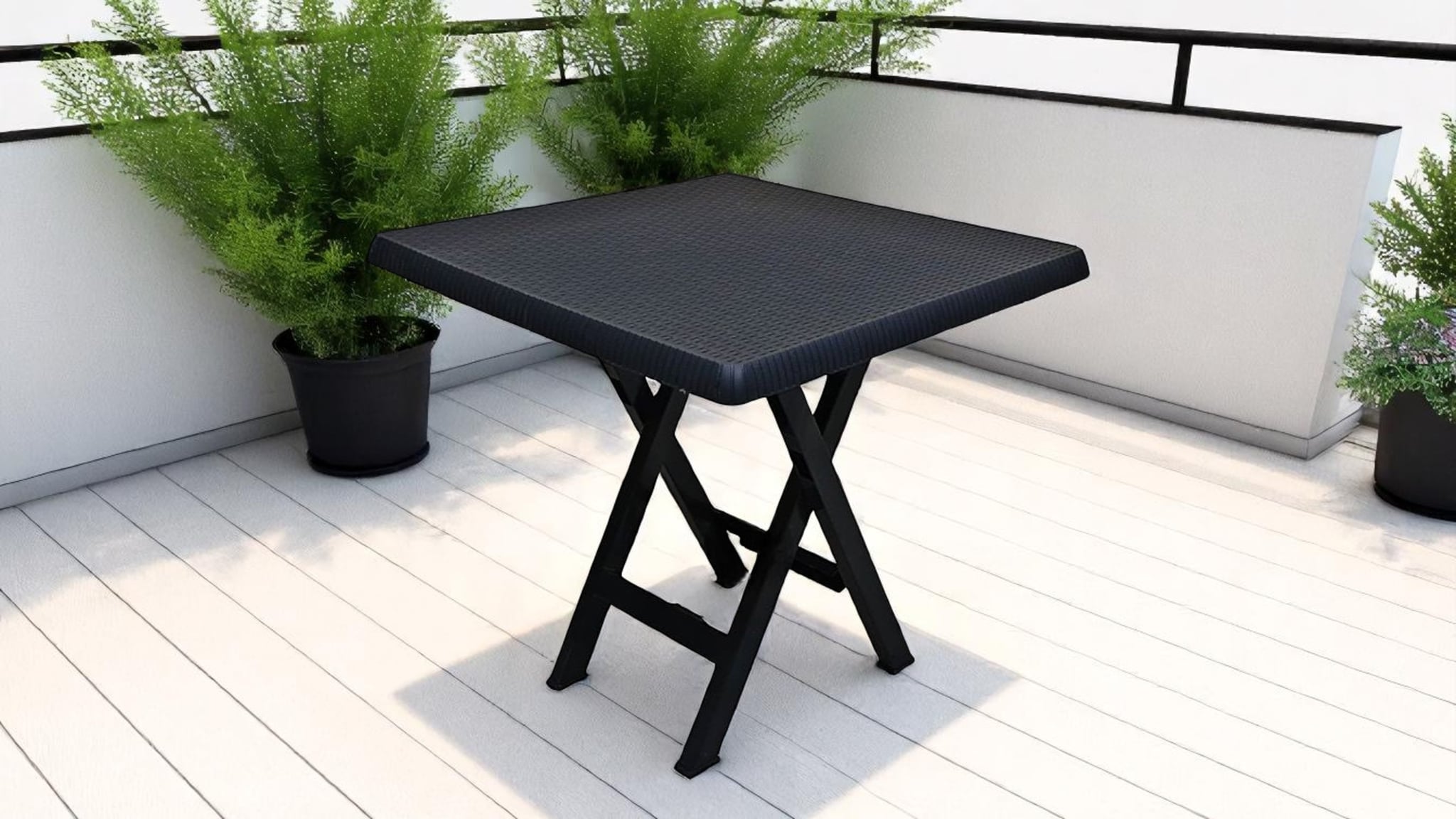 Plastični sto LEO 70x70cm - Image 1